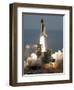 APTOPIX Space Shuttle-Chris O'Meara-Framed Photographic Print