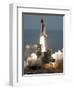 APTOPIX Space Shuttle-Chris O'Meara-Framed Photographic Print