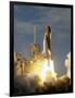 APTOPIX Space Shuttle-John Raoux-Framed Photographic Print