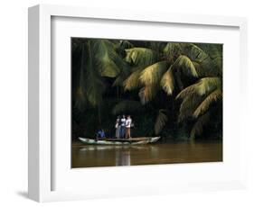 APTOPIX Sri Lanka Daily Life-Eranga Jayawardena-Framed Photographic Print