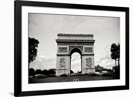 Arc de Triomphe I-Erin Berzel-Framed Photographic Print