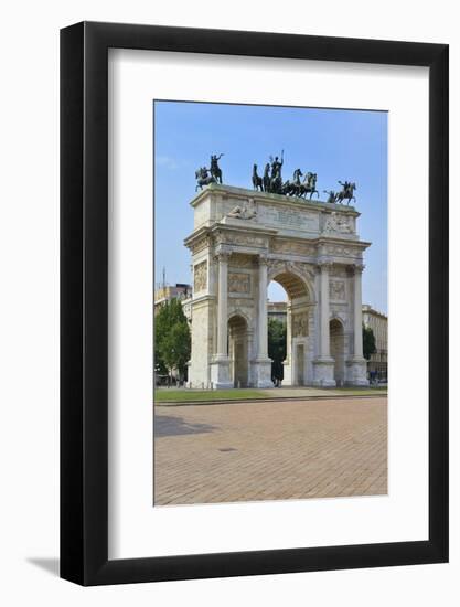 Arco Della Pace, Piazza Sempione, Milan, Lombardy, Italy, Europe-Peter Richardson-Framed Photographic Print