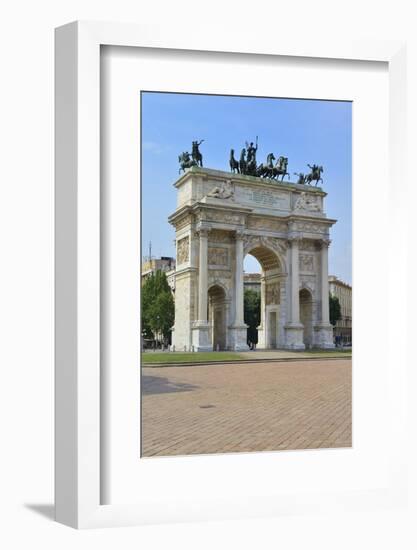 Arco Della Pace, Piazza Sempione, Milan, Lombardy, Italy, Europe-Peter Richardson-Framed Photographic Print