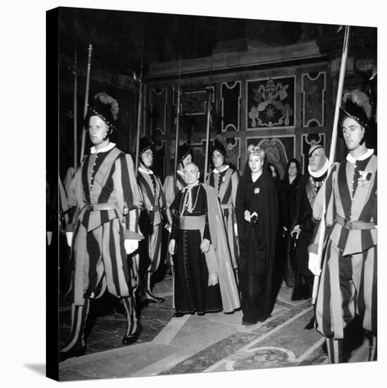 Argentina's First Lady Eva Peron at the Vatican in a Stop on Her European Tour-null-Stretched Canvas