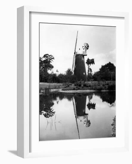 Arkly Windmill-Fred Musto-Framed Photographic Print