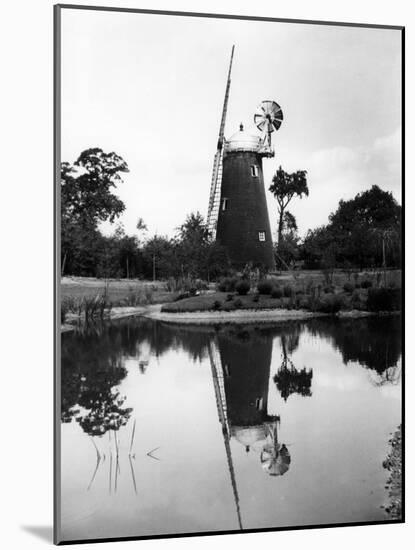 Arkly Windmill-Fred Musto-Mounted Photographic Print