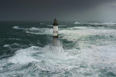 Armen Enfer Des Enfers Dans La Tempete Photographic Print Mathieu Rivrin Allposters Com