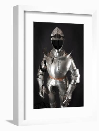 Armour-vis-Framed Photographic Print