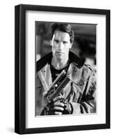 ARNOLD SCHWARZENEGGER. "THE TERMINATOR" [1984], directed by JAMES CAMERON.-null-Framed Photographic Print