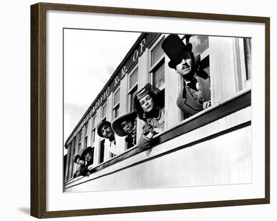 Around The World In Eighty Days, Cantinflas, Shirley MacLaine, David Niven, 1956-null-Framed Photo