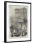 Arrival of the Wellington Statue at the Arch-null-Framed Giclee Print