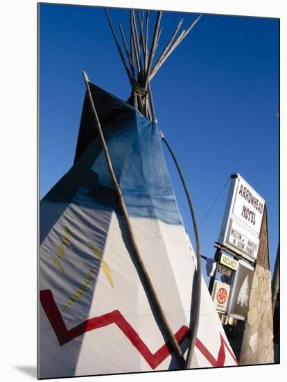 Arrowhead Motel Sign, Buffalo, Wyoming, USA-Nancy & Steve Ross-Mounted Photographic Print