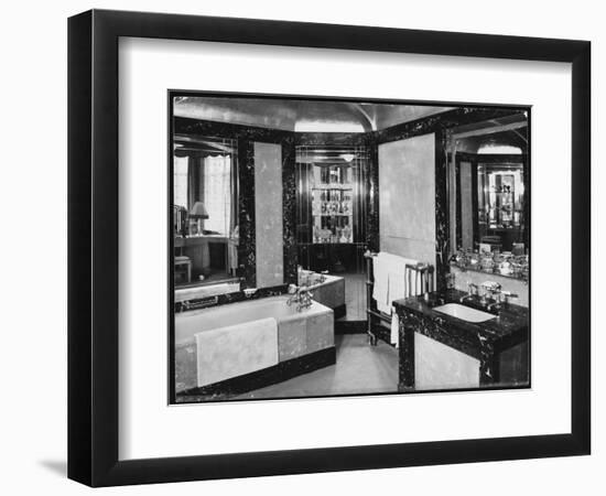 Art Deco Bathroom-null-Framed Photographic Print