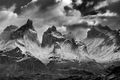 Los Cuernos, Cordillera Paine, Chile