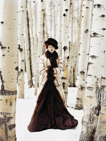 Vogue - October 1999 - Winter Among the Trees