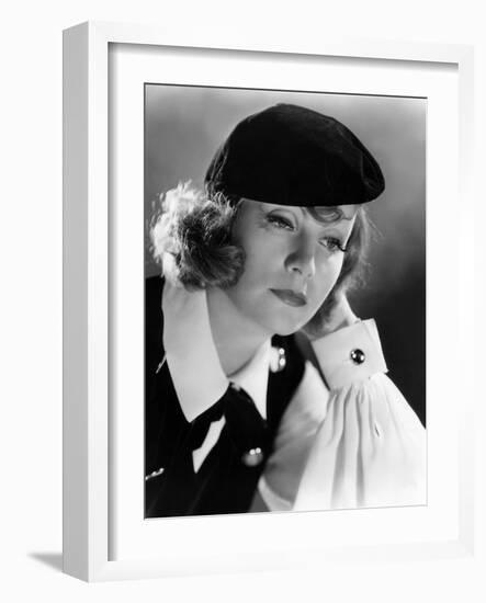 As You Desire Me by George Fitzmaurice, based on a play by Luigi Pirandello, with Greta Garbo, 1932-null-Framed Photo