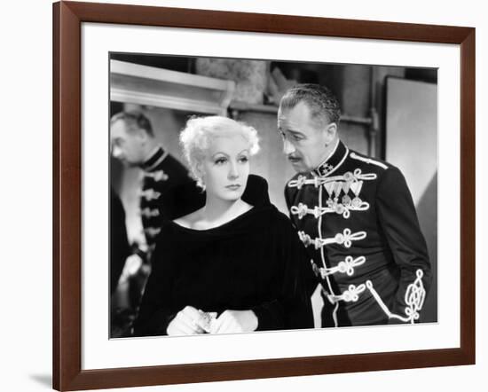 As You Desire Me by George Fitzmaurice, based on a play by Luigi Pirandello, with Greta Garbo, 1932-null-Framed Photo