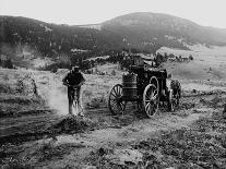 Picking Coal, Franklin Mine, Circa 1902-Asahel Curtis-Giclee Print