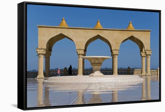 Aserbaidschan Bibi Heybat Mosque Near Baku, Azerbaijan-Michael Runkel-Framed Stretched Canvas
