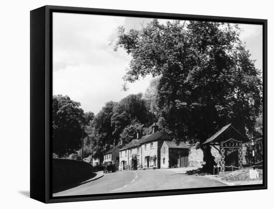 Ashford-In-The-Water-null-Framed Stretched Canvas