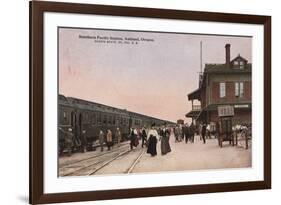Ashland, Oregon - Southern Pacific Railroad Station-Lantern Press-Framed Art Print