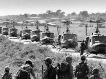 Helicopters Drop Troops-Associated Press-Photographic Print