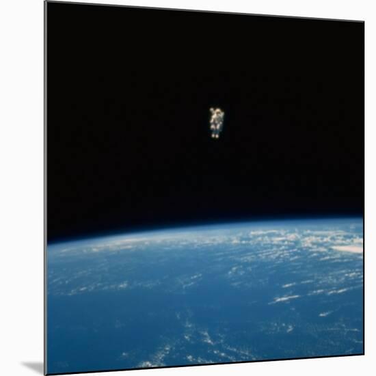 Astronaut Bruce Candles in Free Flight in Space During Space Shuttle Challenger Flight IV-null-Mounted Premium Photographic Print