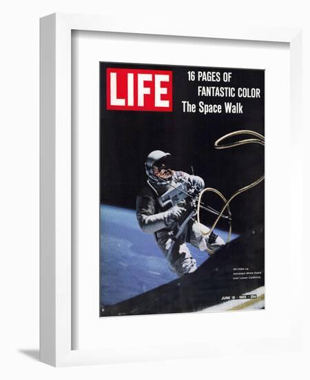 Astronaut Ed White in Space, Tethered to Gemini 4 Spaceship, The Space Walk, June 18, 1965-James A. Mcdivitt-Framed Photographic Print