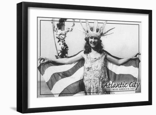 Atlantic City, New Jersey - Miss America at Carnival --Lantern Press-Framed Art Print