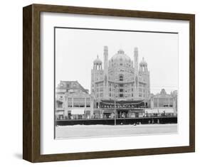 Atlantic City’s Marlborough-Blenheim Hotel, ca. 1908-null-Framed Art Print