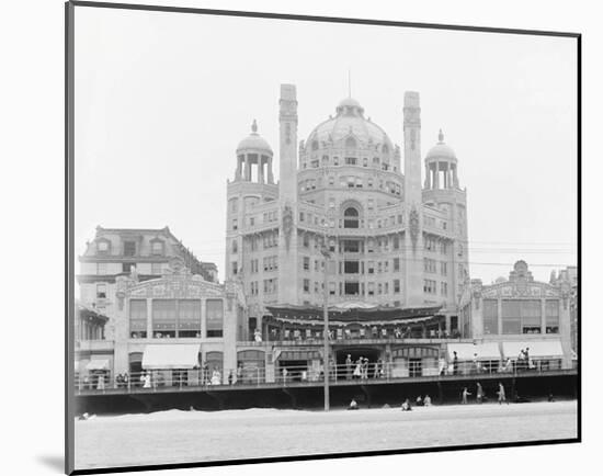 Atlantic City’s Marlborough-Blenheim Hotel, ca. 1908-null-Mounted Art Print