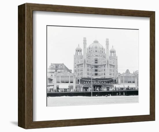 Atlantic City’s Marlborough-Blenheim Hotel, ca. 1908-null-Framed Giclee Print