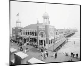 Atlantic City Steel Pier, 1910s-null-Mounted Art Print