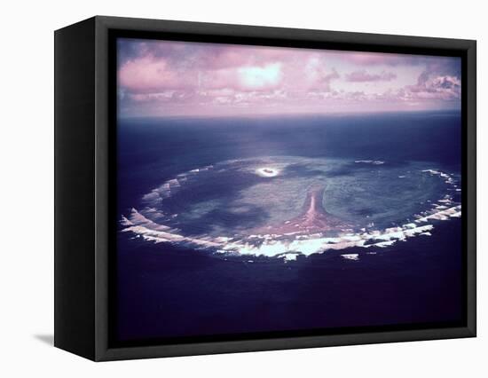 Atoll in the Capricorn Group, Great Barrier Reef-Fritz Goro-Framed Stretched Canvas