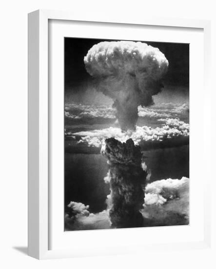 Atomic Burst Over Nagasaki, 1945-us National Archives-Framed Photographic Print