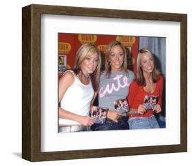 Atomic Kitten-null-Framed Photo