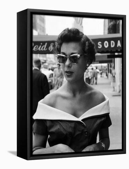 Attractive Young Woman in Manhattan-Lisa Larsen-Framed Stretched Canvas