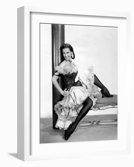 Au pays by la peur THE WILD NORTH, (aka THE BIG NORTH) by AdrewMarton with Cyd Charisse, 1952 (b/w -null-Framed Photo