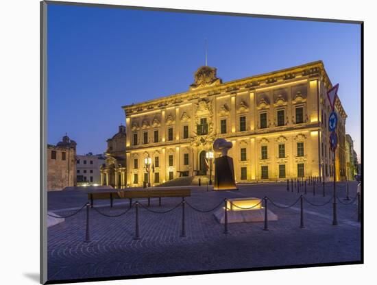 Auberge de Castille in Valletta on Malta in the evening-enricocacciafotografie-Mounted Photographic Print