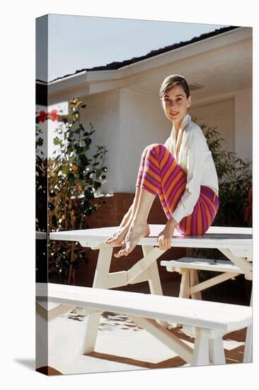 Audrey Hepburn 1954-null-Stretched Canvas