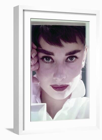 Audrey Hepburn, 1954-null-Framed Photographic Print