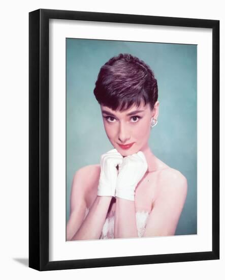 Audrey Hepburn, 1954-null-Framed Photographic Print