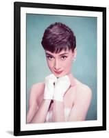 Audrey Hepburn, 1954-null-Framed Photographic Print