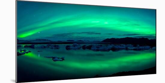 Aurora Borealis or Northern Lights over the Jokulsarlon Lagoon, Iceland-null-Mounted Premium Photographic Print