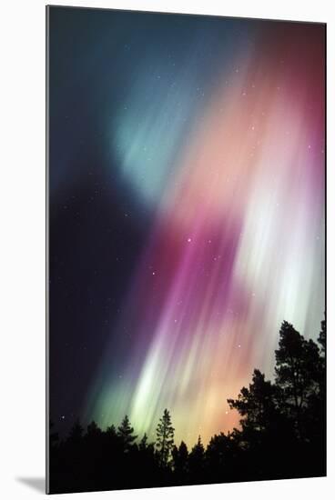 Aurora Borealis-Pekka Parviainen-Mounted Photographic Print
