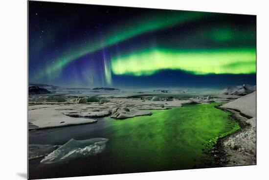 Auroras and Icebergs at the Glacial Lagoon, Jokulsarlon, Breidamerkurjokull, Vatnajokull Ice Cap-null-Mounted Premium Photographic Print