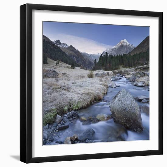 Austria, Tyrol, LŸsenstal, LŸsens, LŸsenser Fernerkogel, Melbach-Rainer Mirau-Framed Photographic Print