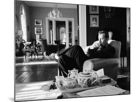 Author Gore Vidal at Home-Leonard Mccombe-Mounted Premium Photographic Print