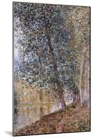 Autumn, the Banks of the Loing; L'Autumne, Bords Du Loing, 1880-Alfred Sisley-Mounted Giclee Print