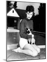 Ava Gardner, 1946-null-Mounted Photographic Print